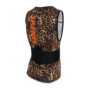 <tc>Spines</tc> <tc>The Leopard</tc>